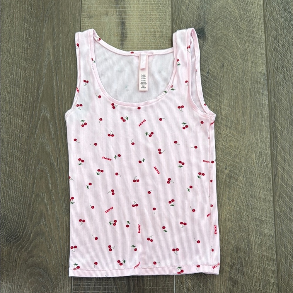 SKIMS tank